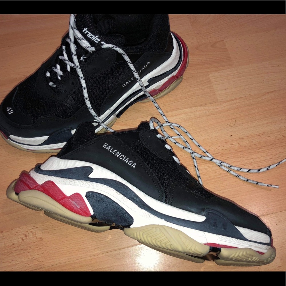 Balenciaga tripple s